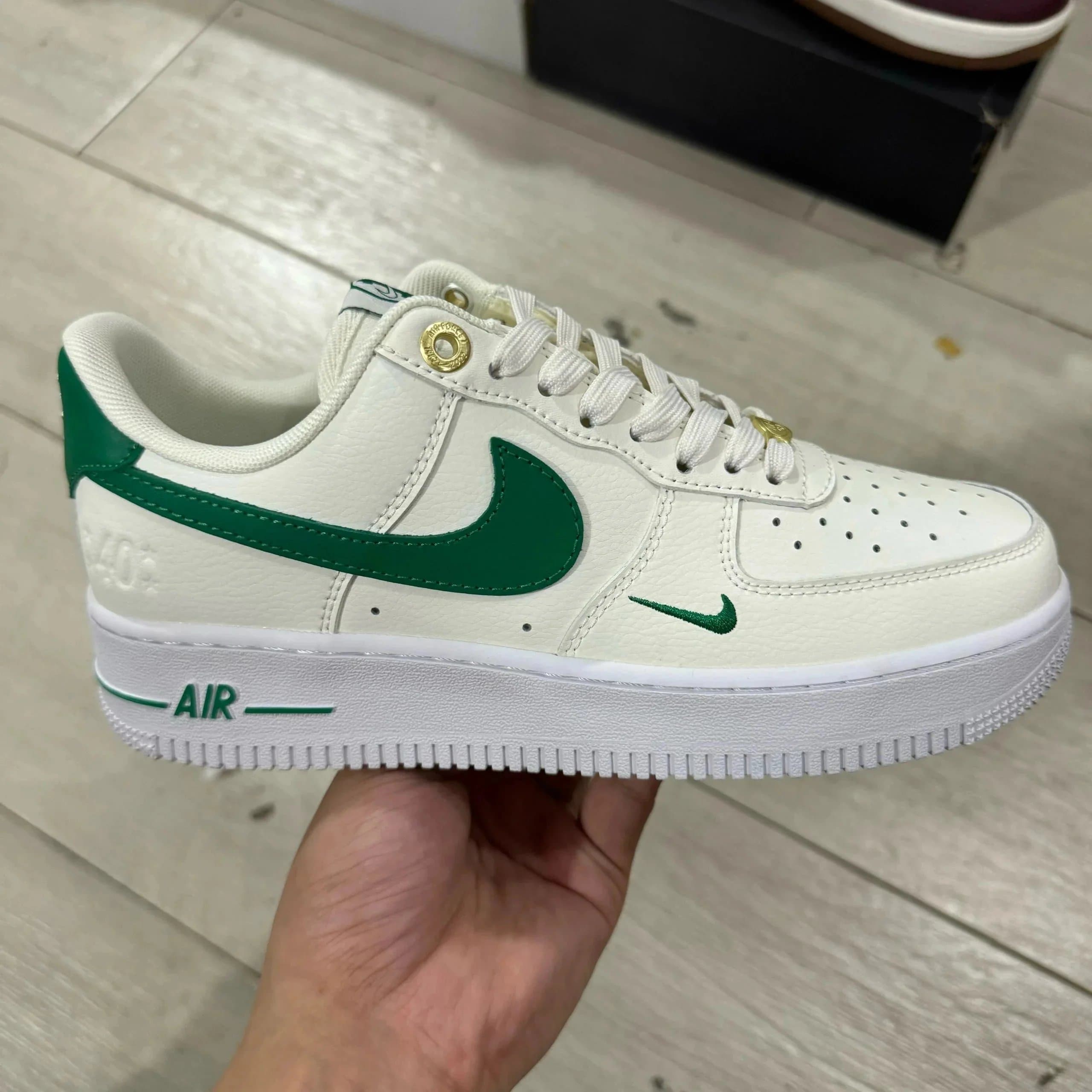 Nike Air Force 1 Low Wheat — 白绿
