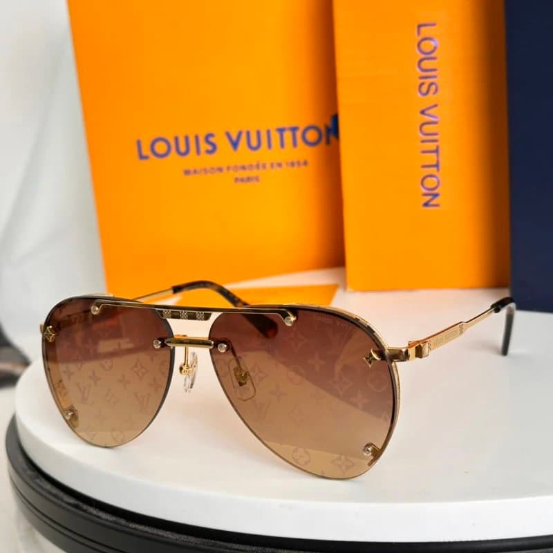 Louis Vuitton Aviator Sunglasses Monogram Gradient — 72