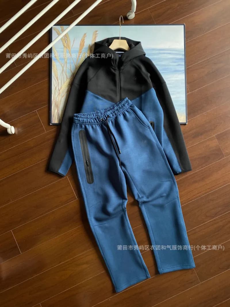 Nike Hoodie and Joggers Set Monochrome Peach — Black and blue