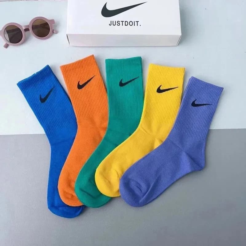 Dior Logo Socks Classic Logo — 25