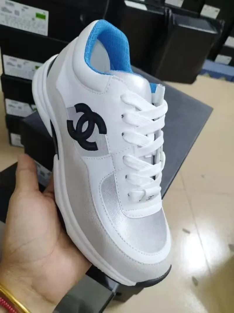 Chanel Sneaker CC Logo — 蓝内里