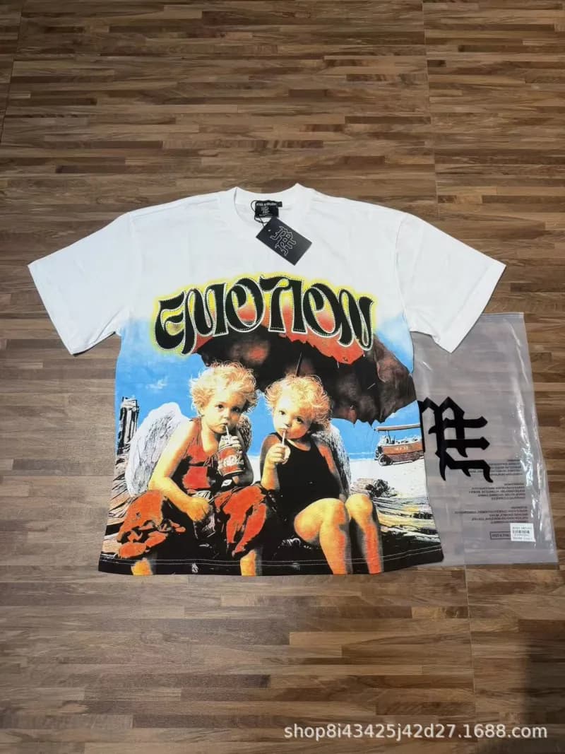 Mixed Emotion Graphic Tee Emotion Print with Rhinestones — 8108米白色