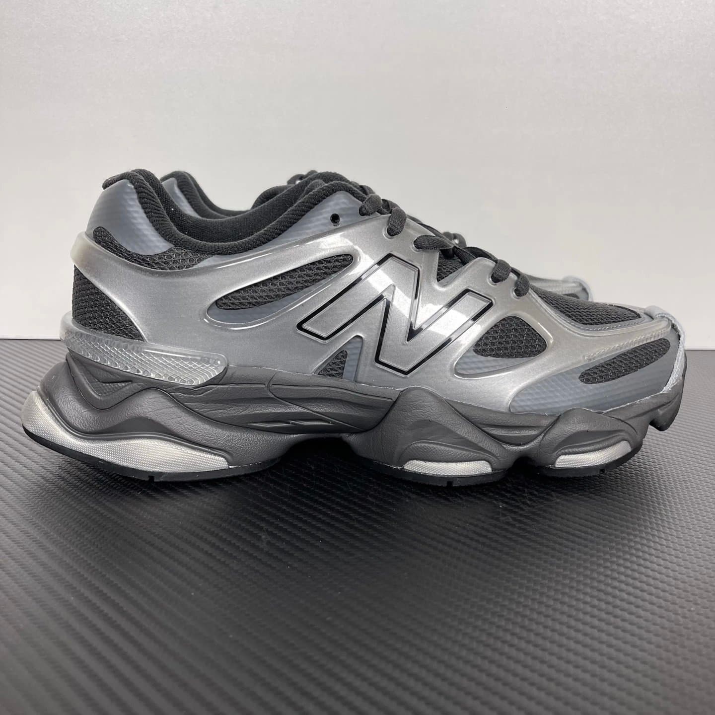 New Balance 9060 Metallic Silver