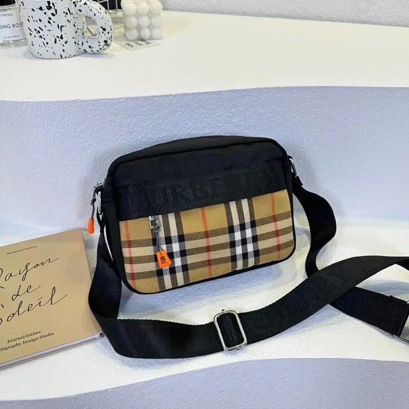 Burberry Crossbody Bag Vintage Check
