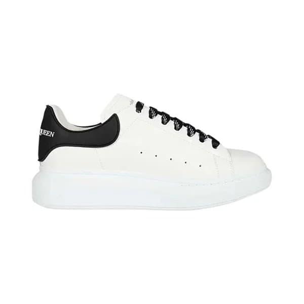 Alexander McQueen Sneaker Metallic Heel Tab — 35-45 (Remark: Size info in message☟☟☟） · TripleBlack Sketch Black Tail