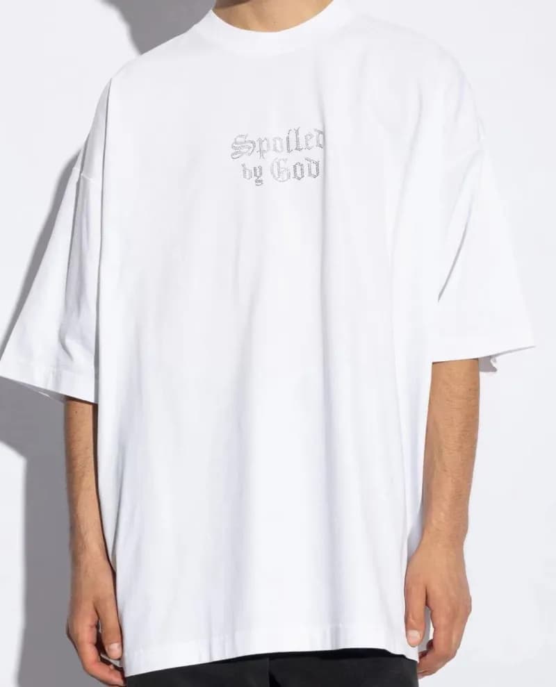 Graphic T-Shirt No Posts Yet — V42