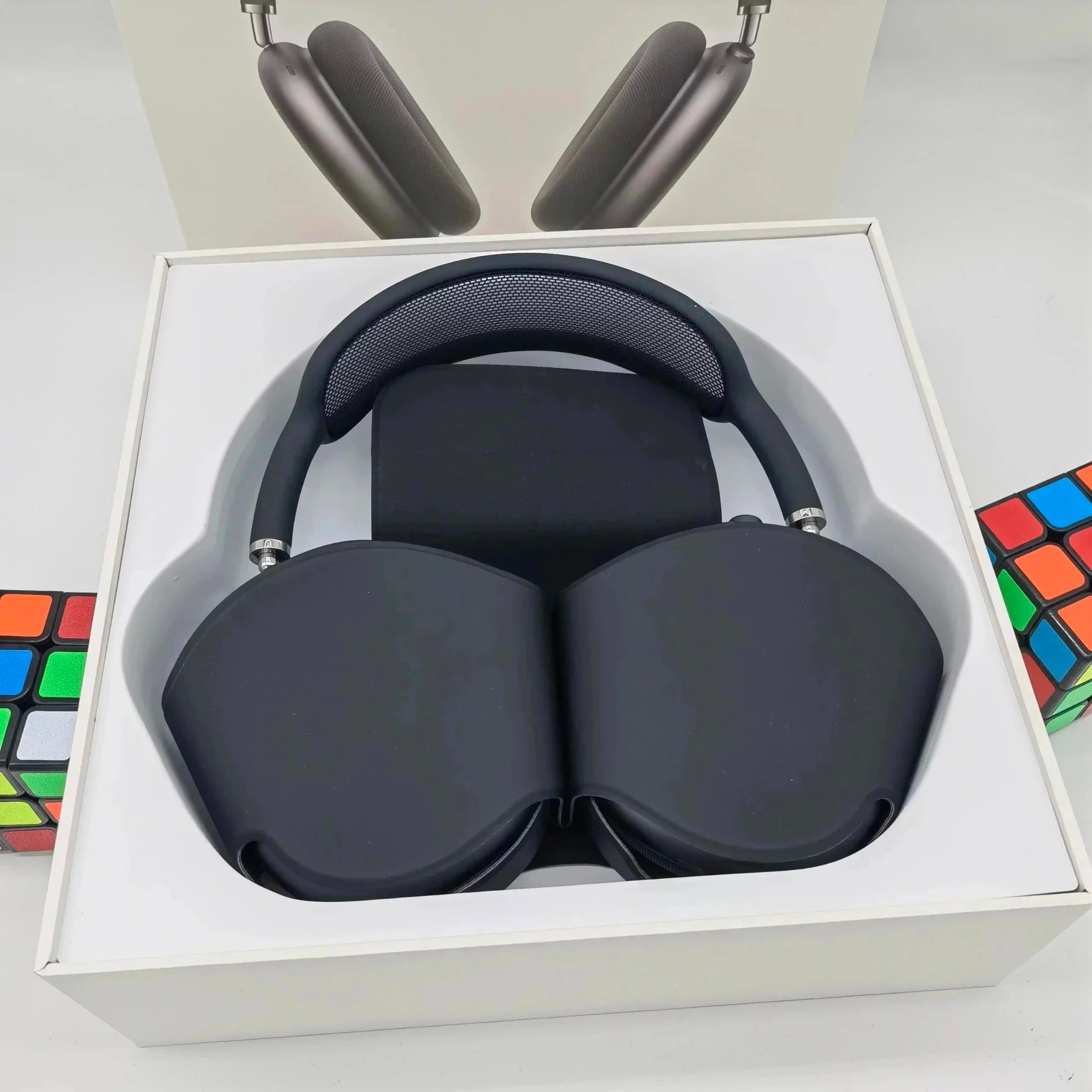 Apple AirPods Max Space Gray