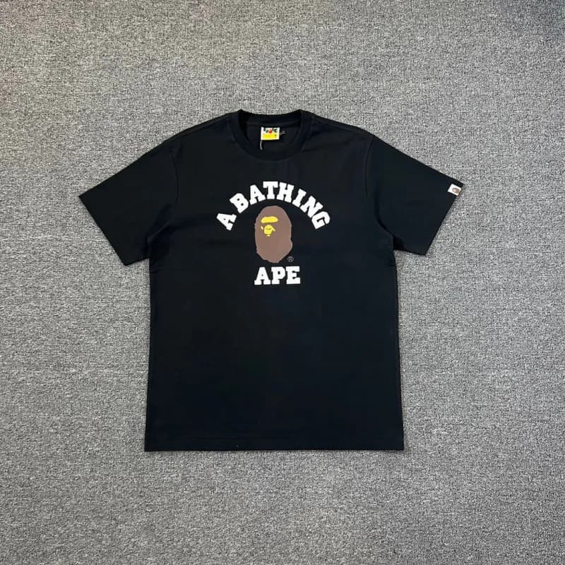 BAPE A Bathing Ape Tee College Logo — 57 黑色