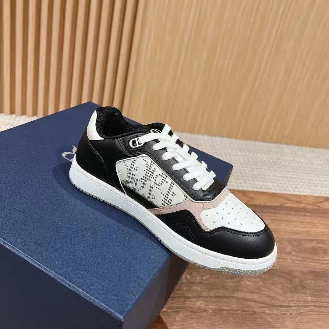 Dior B22 Low Oblique Logo