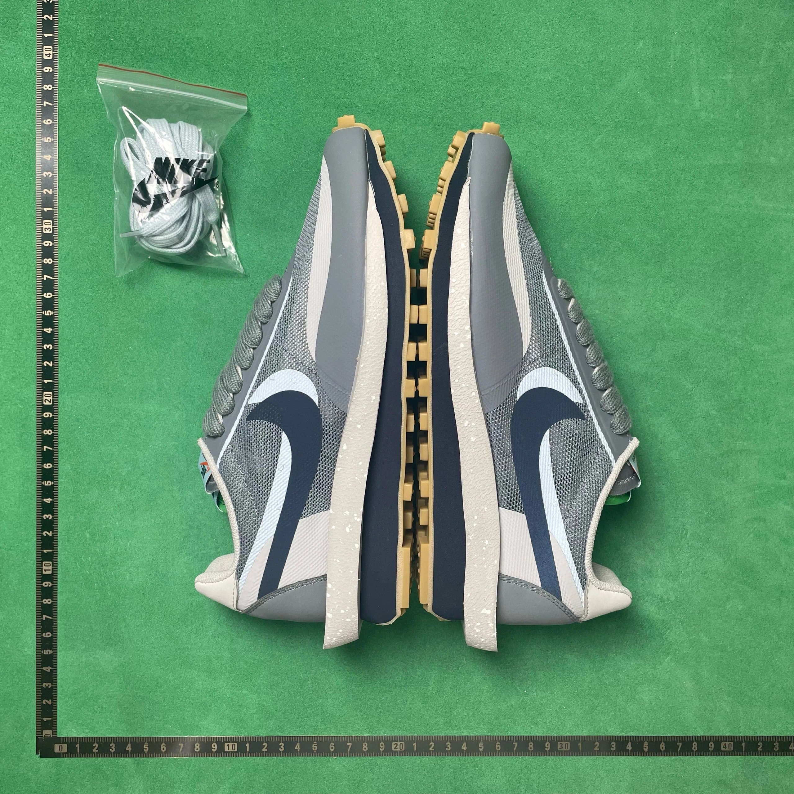 Nike × Sacai VaporWaffle White Sail Gum — 12号灰蓝DH3114 001
