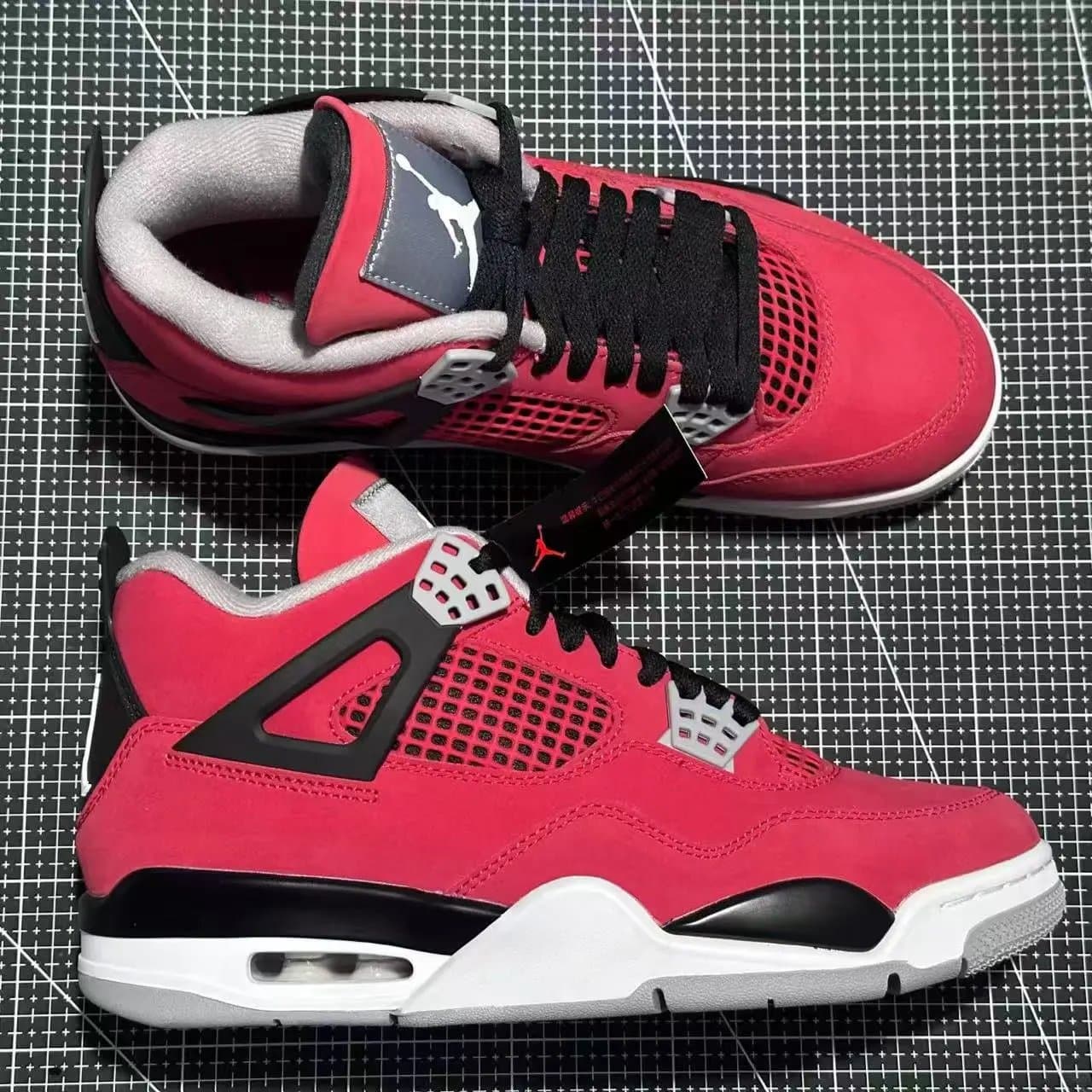 Air Jordan 4 Fire Red