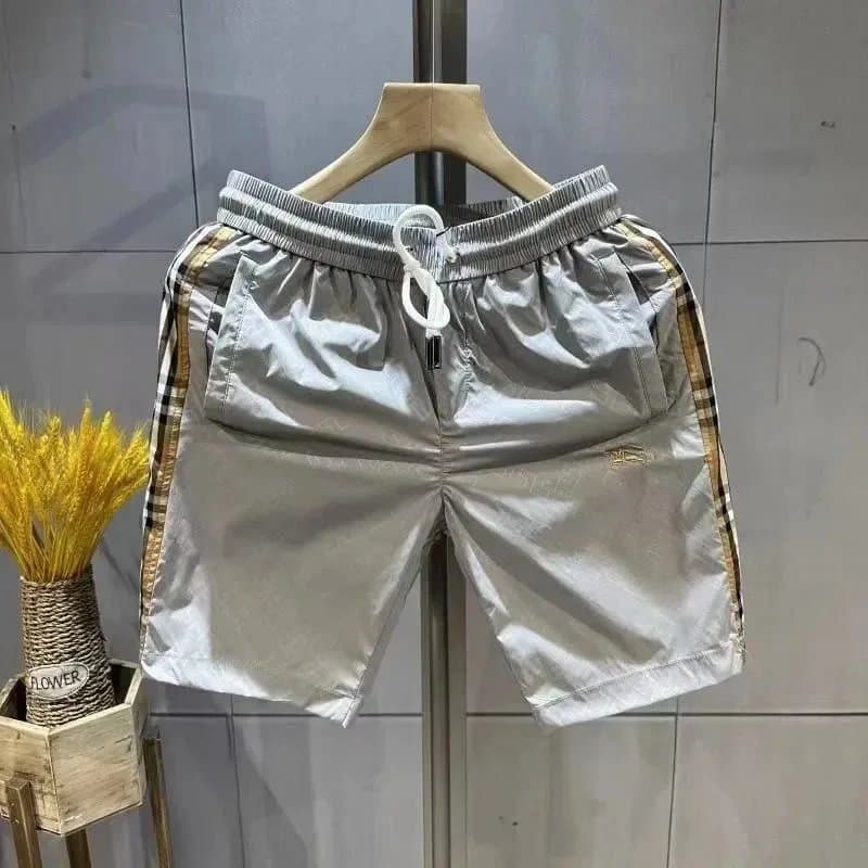 Burberry Knit Shorts Monogram Pattern — 32*High version