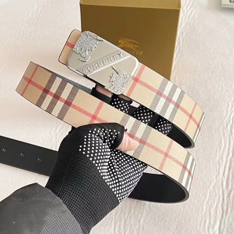 Burberry Check Print Belt Classic Nova Check