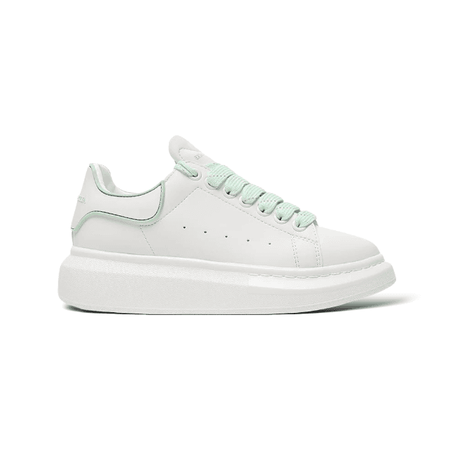Alexander McQueen Oversized Sneaker Triple White — Apple color