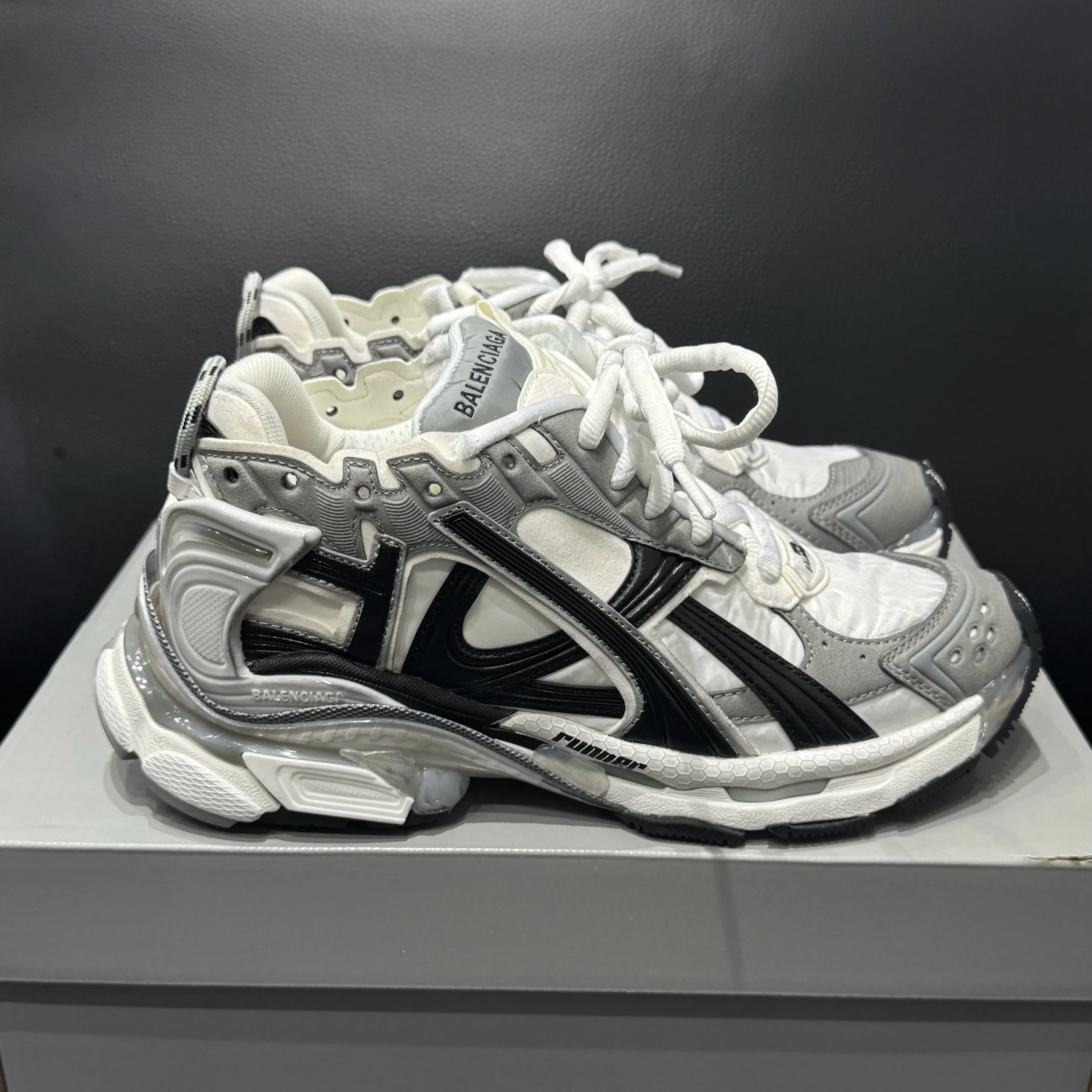 Balenciaga Triple S Graffiti — G433