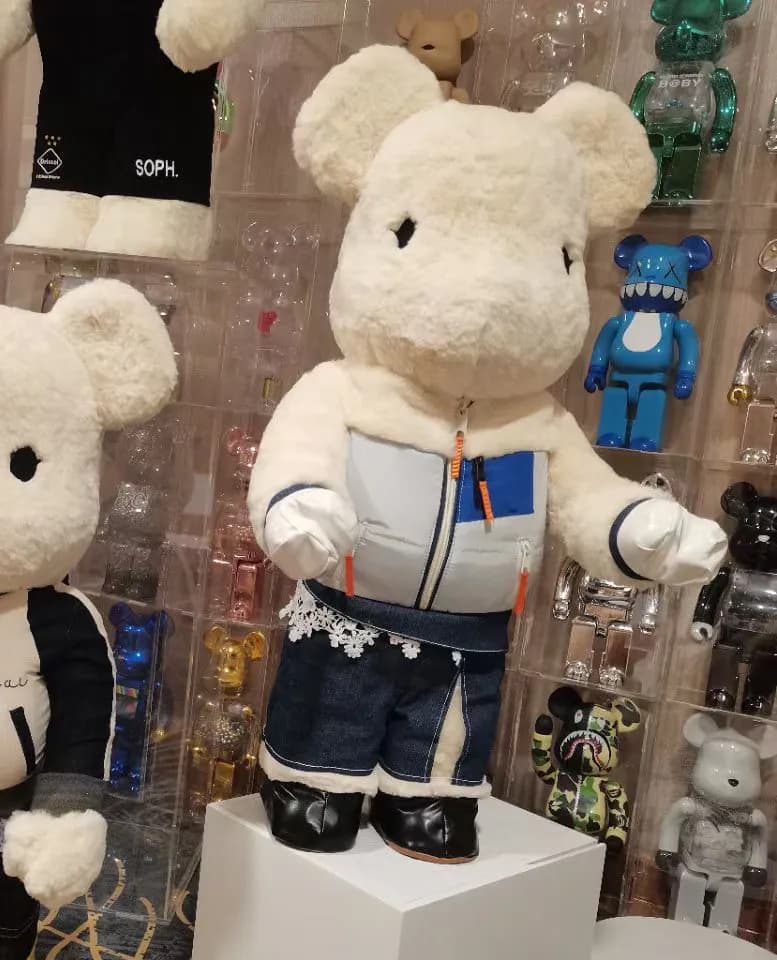Be@rbrick Bearbrick Batman Batman Suit — Light Brown