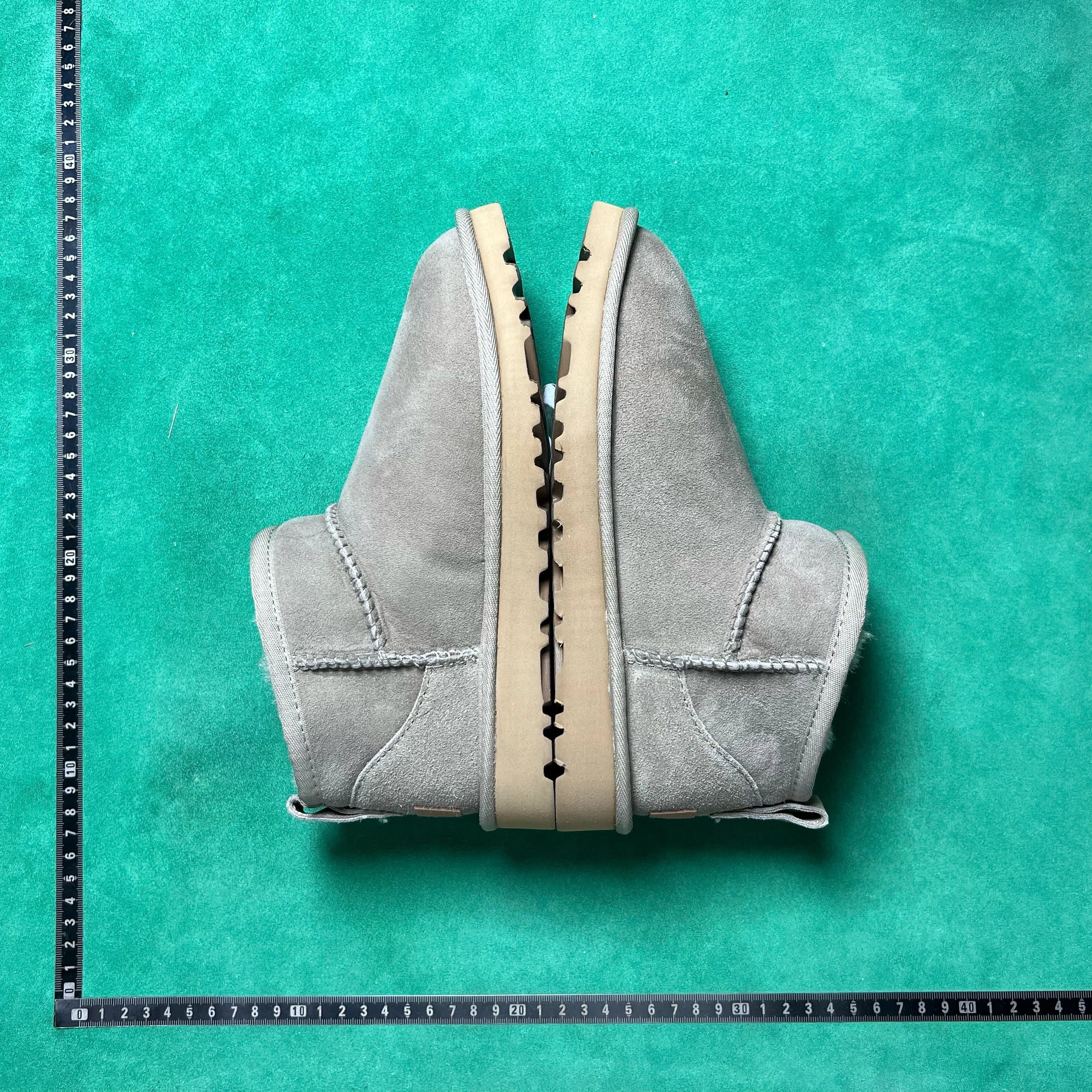 UGG Classic Mini All Black — 28号MINI棕色
