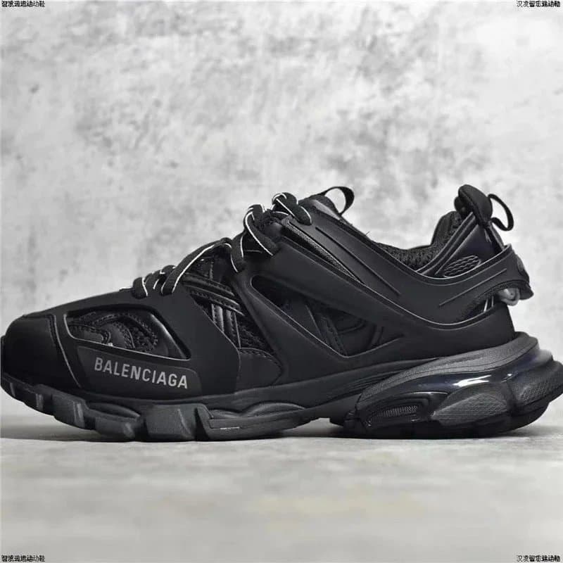 Balenciaga Triple S Beige — 2