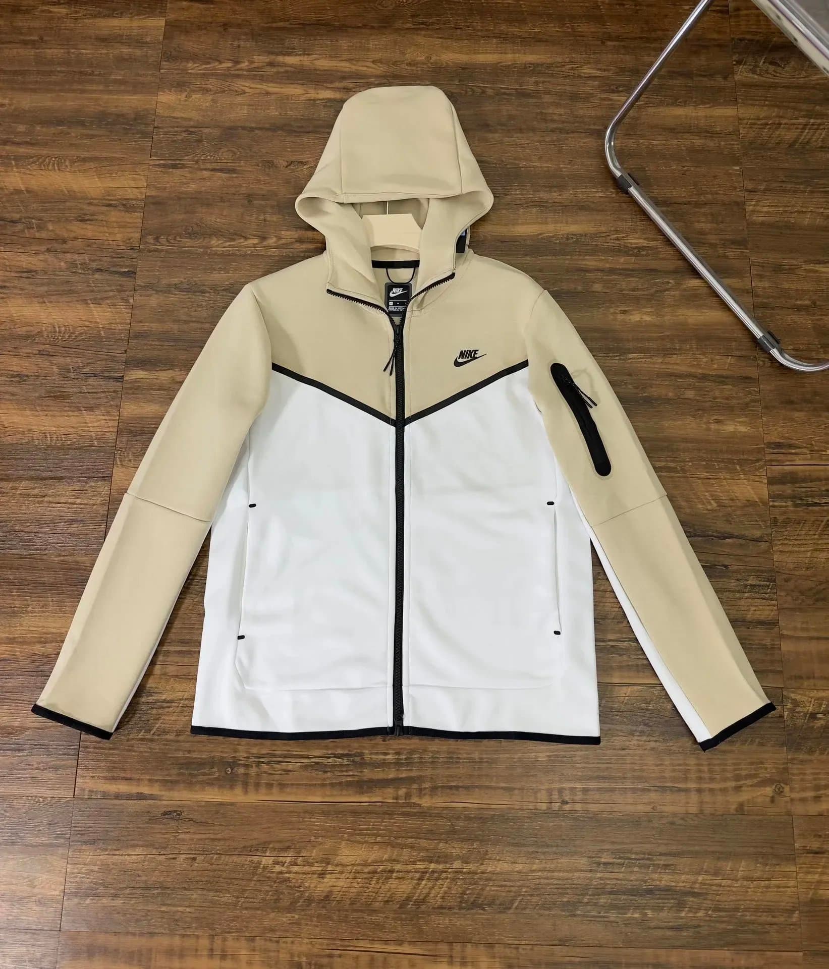 Nike Tech Fleece Hooded Jacket Beige/White