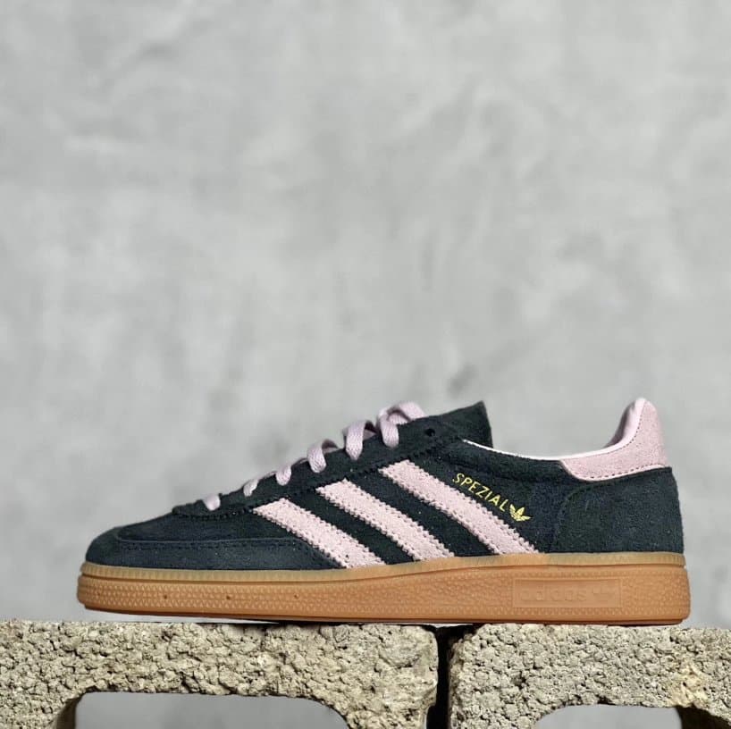 Adidas Gazelle Core Black — 摩卡生胶 IG1379