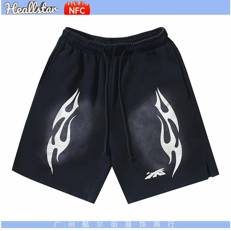 Hellstar Flame Print Shorts Black with Red Flames — 716洗水黑
