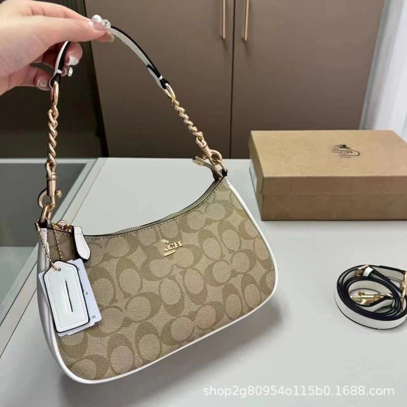 Gucci Small Shoulder Bag GG Monogram Canvas — 长24*高15*宽7.5cm · 卡其白色-配礼盒
