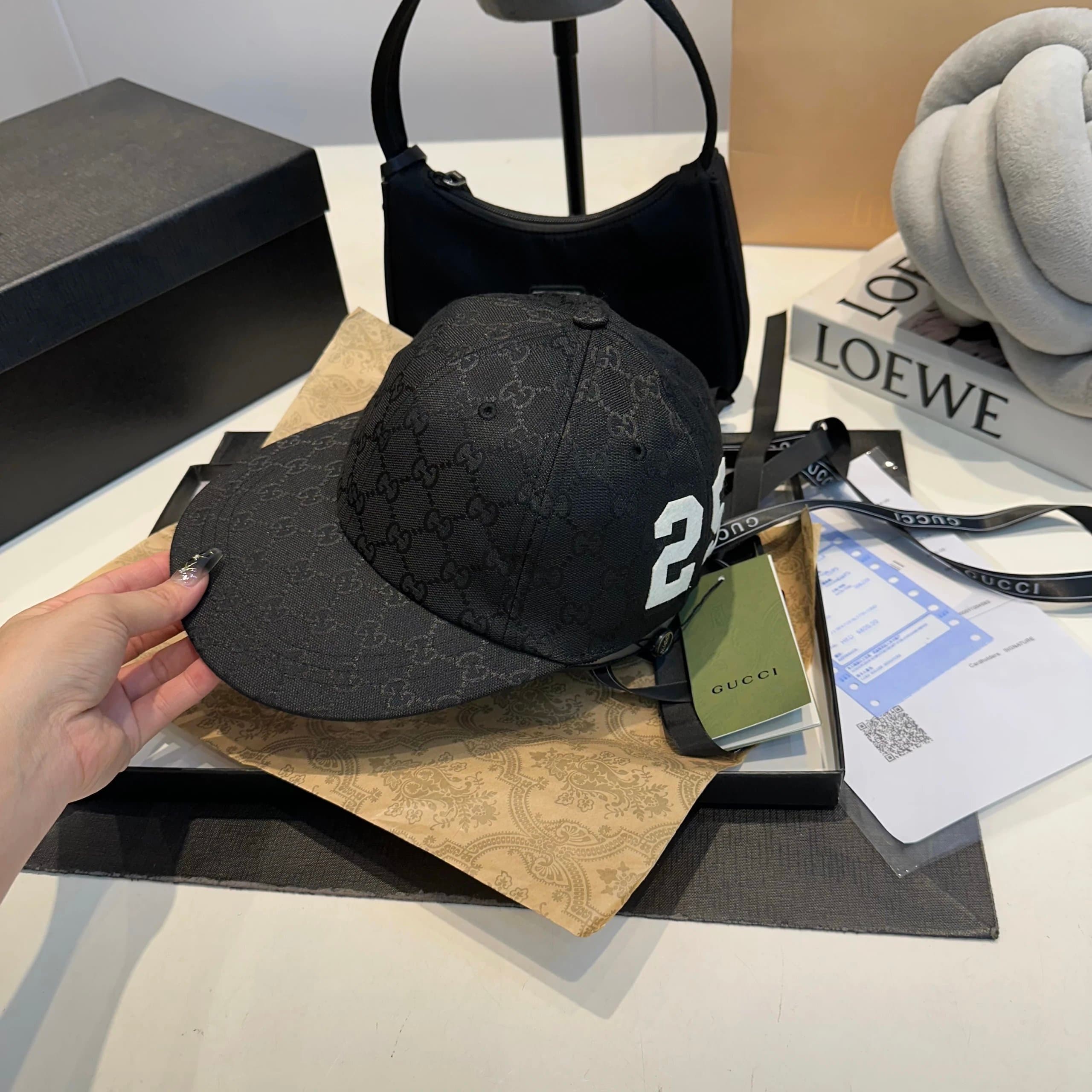 Gucci Baseball Cap GG Monogram Dip-Dye — 3