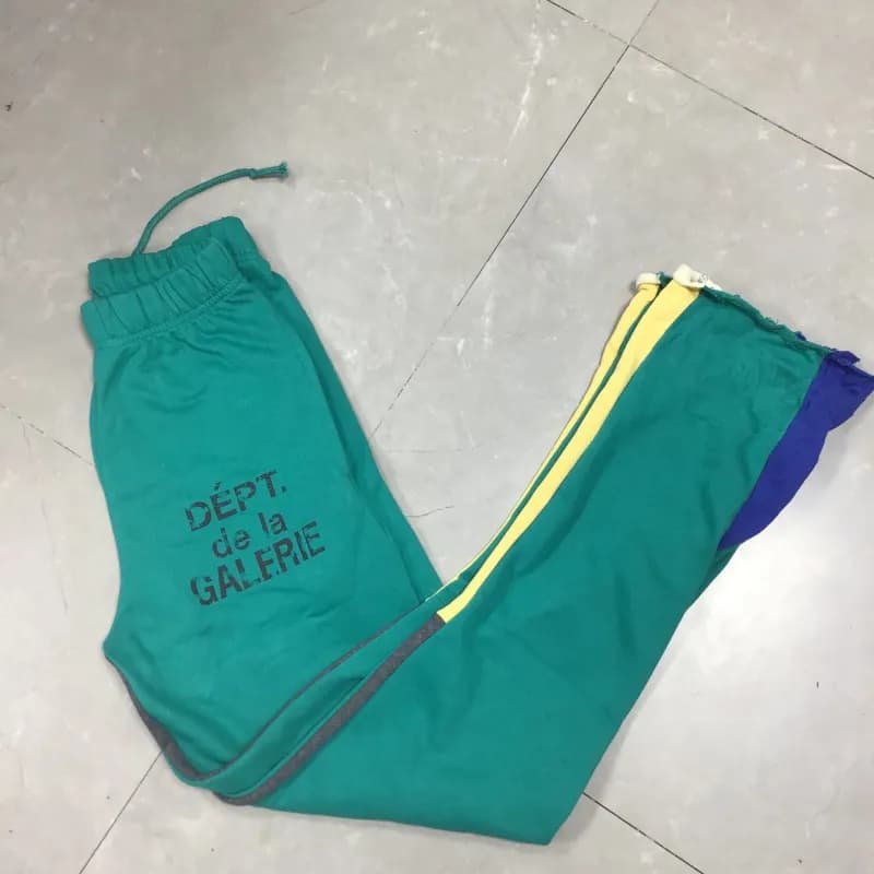 Paint Splatter Joggers Gallery Dept. Logo — 7