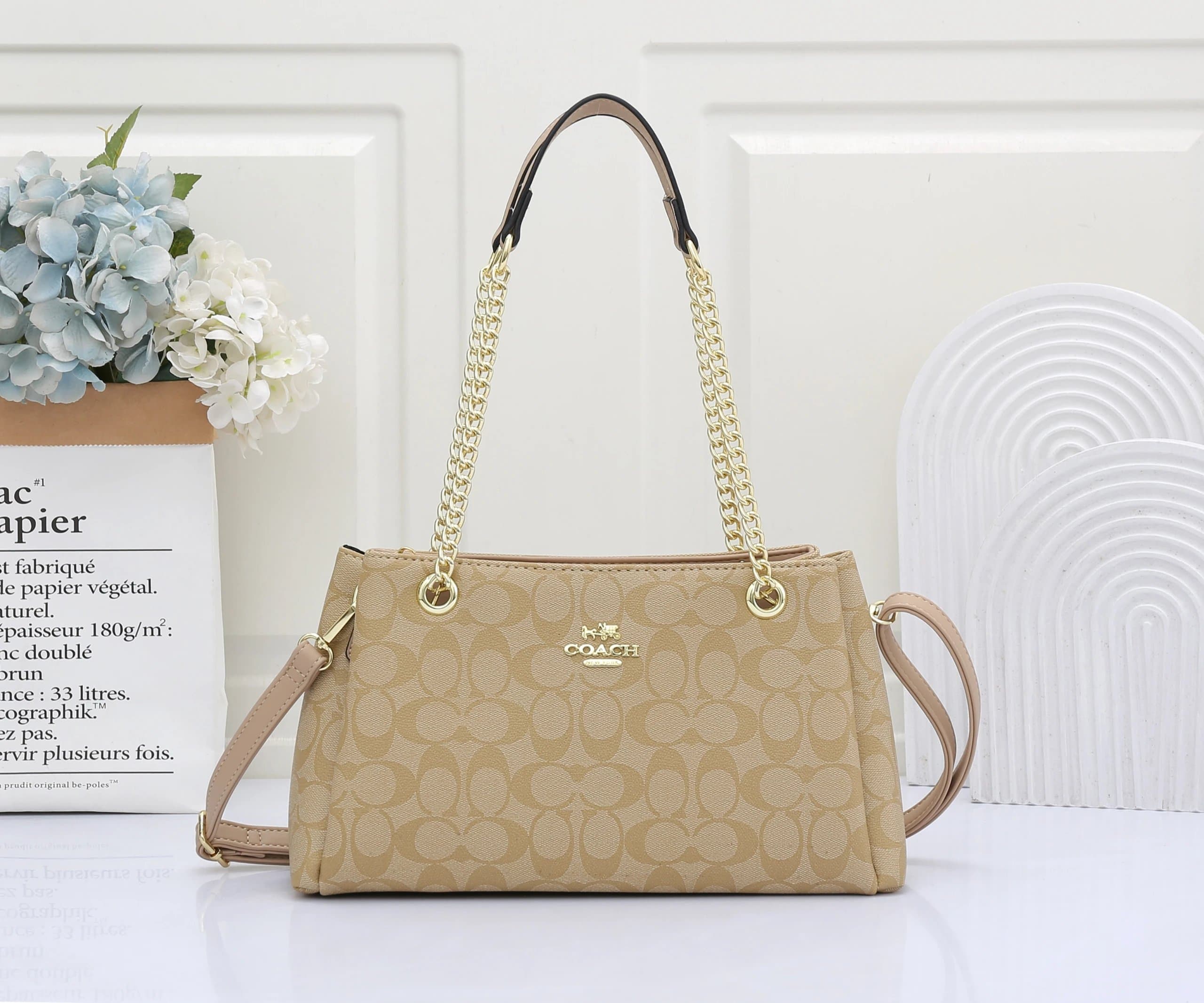 Michael Kors Medium Tote MK Monogram — 17