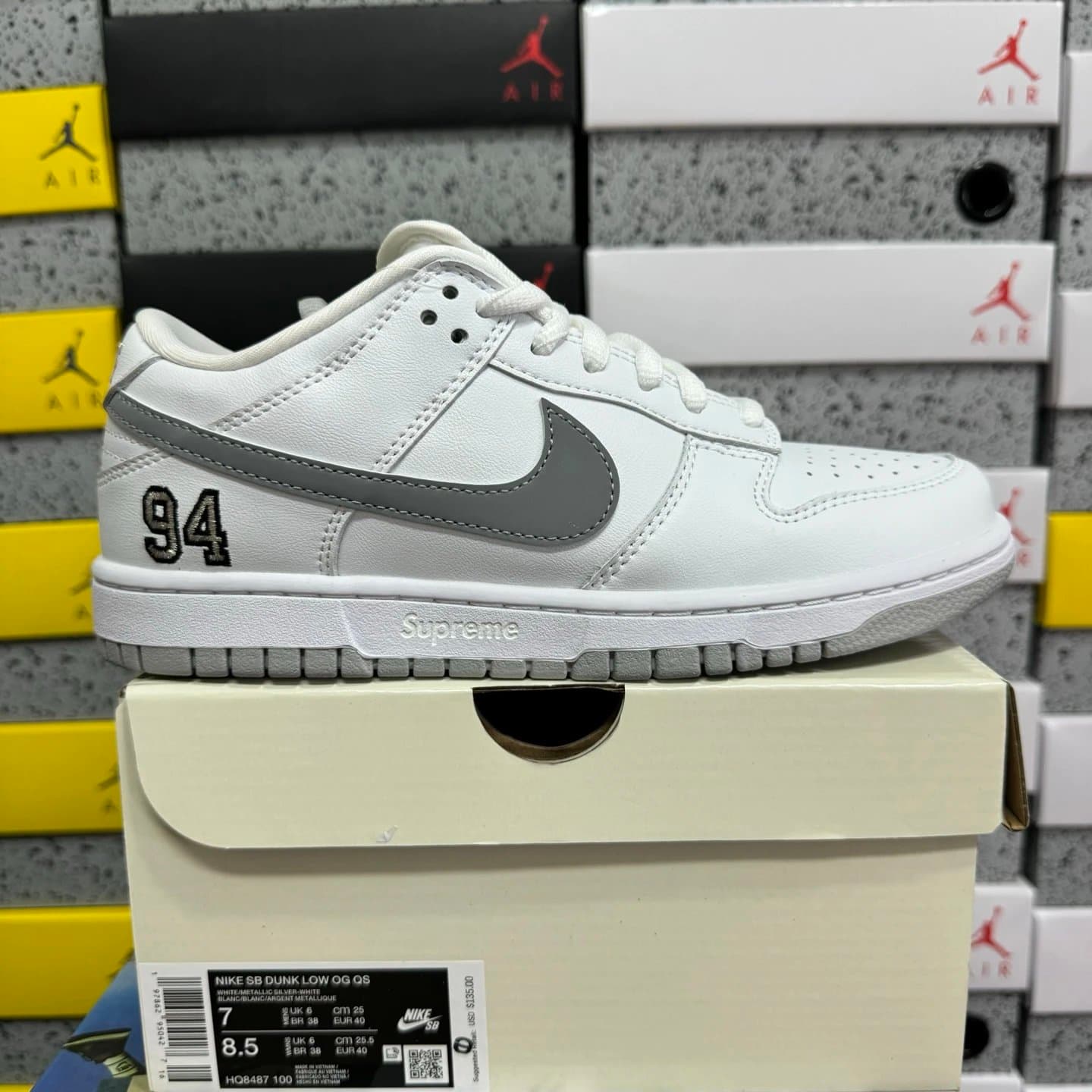 Nike × Supreme SB Dunk Low OG White/Metallic Silver