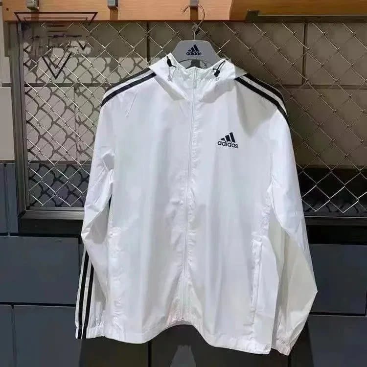 Louis Vuitton Monogram Windbreaker Multicolor Print — 30
