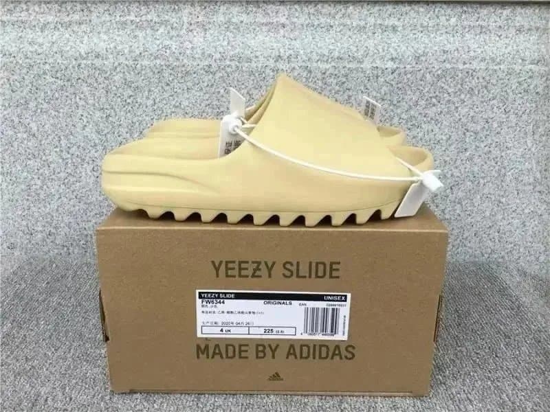 Yeezy Slide Earth — 2