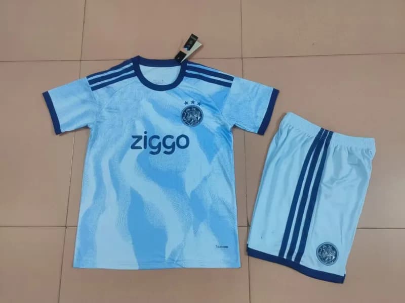 Adidas Venezuela Away Kit White with Blue Yellow Trim — 2627阿贾克斯客场大人套装