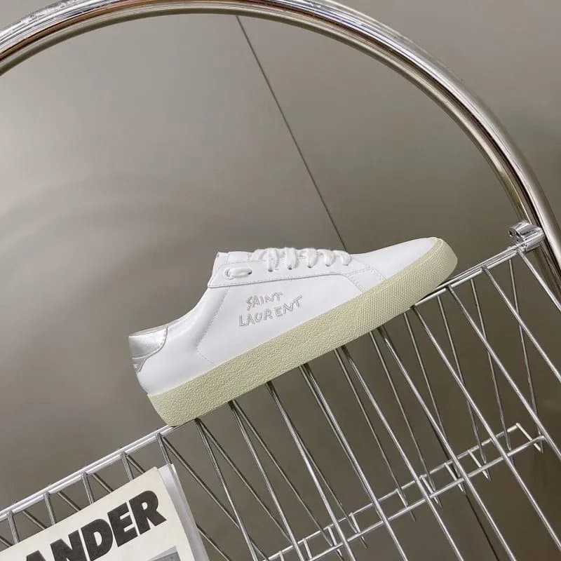 Saint Laurent SL/10 Classic