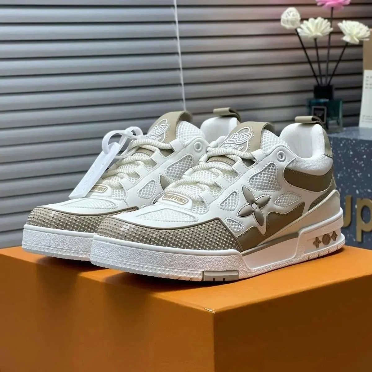 Louis Vuitton LV Trainer Monogram Flower — 14