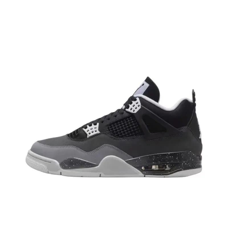 Air Jordan 4 Thunder — 恐惧+黑灰