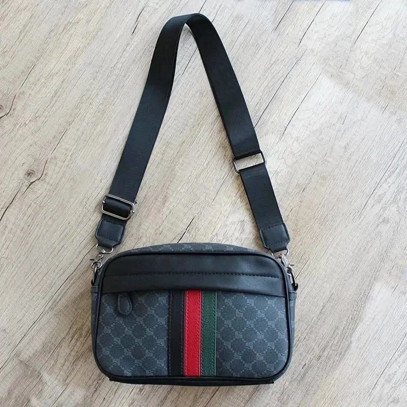 Louis Vuitton Neverfull Monogram Canvas — 34