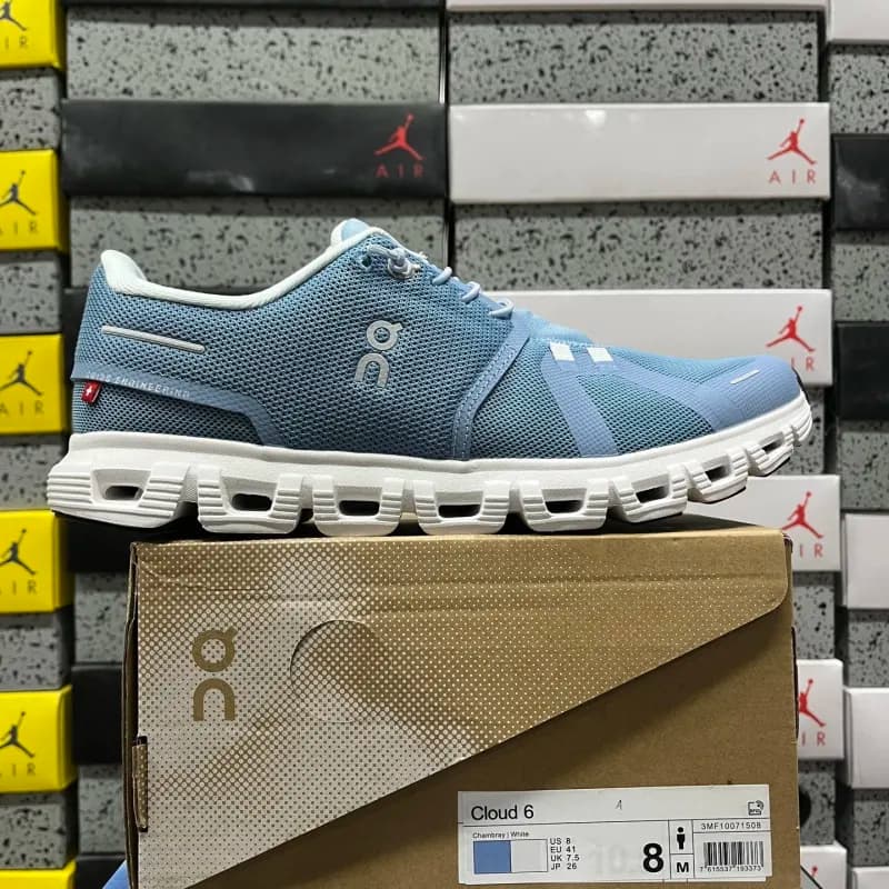 On Cloud 6 Chambray / White