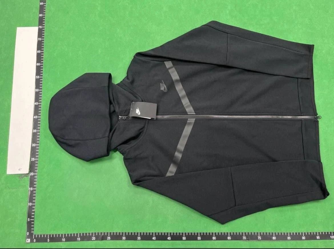 Nike Tech Fleece Joggers Black/Heather Grey — NK-22