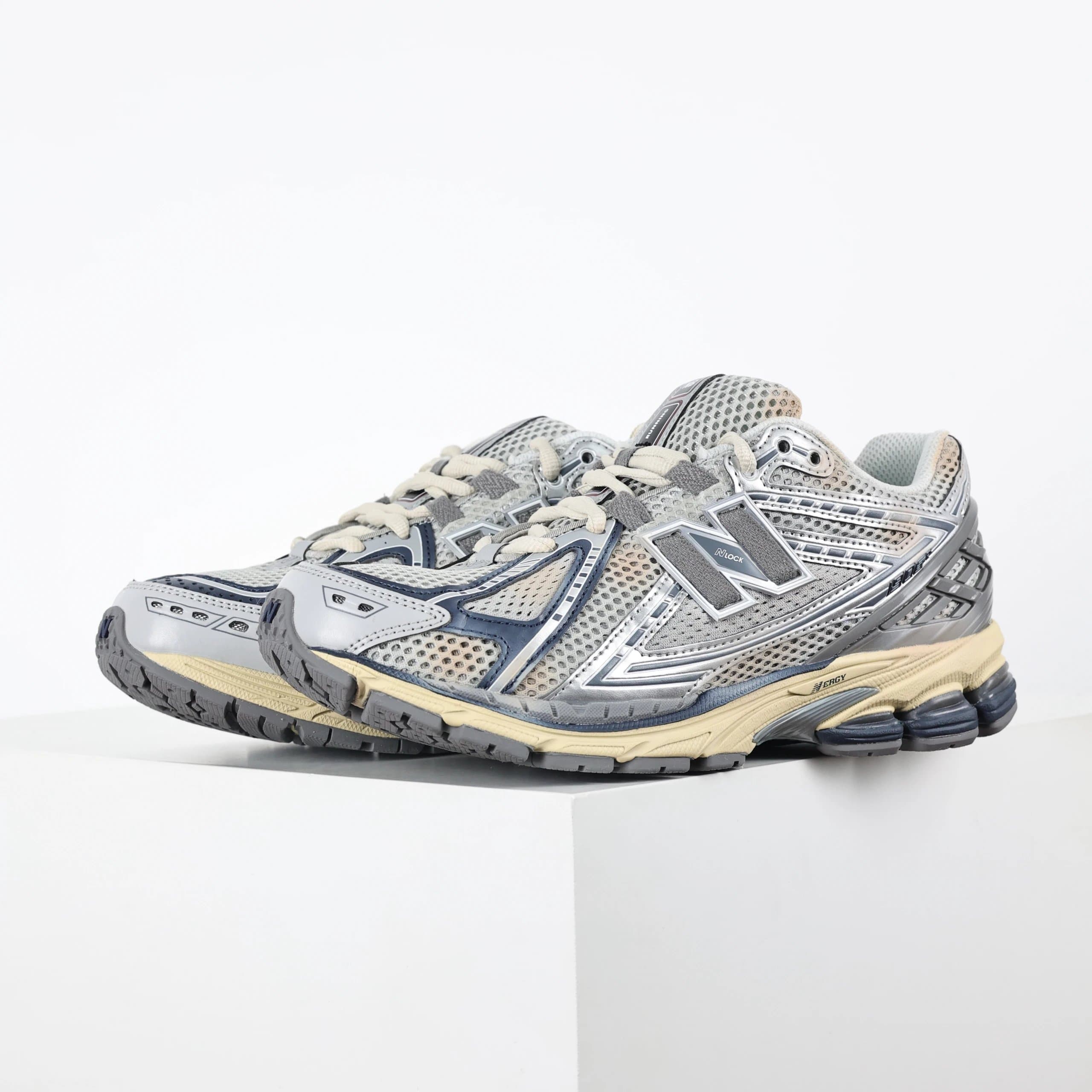 New Balance 1500 Grey Navy Beige