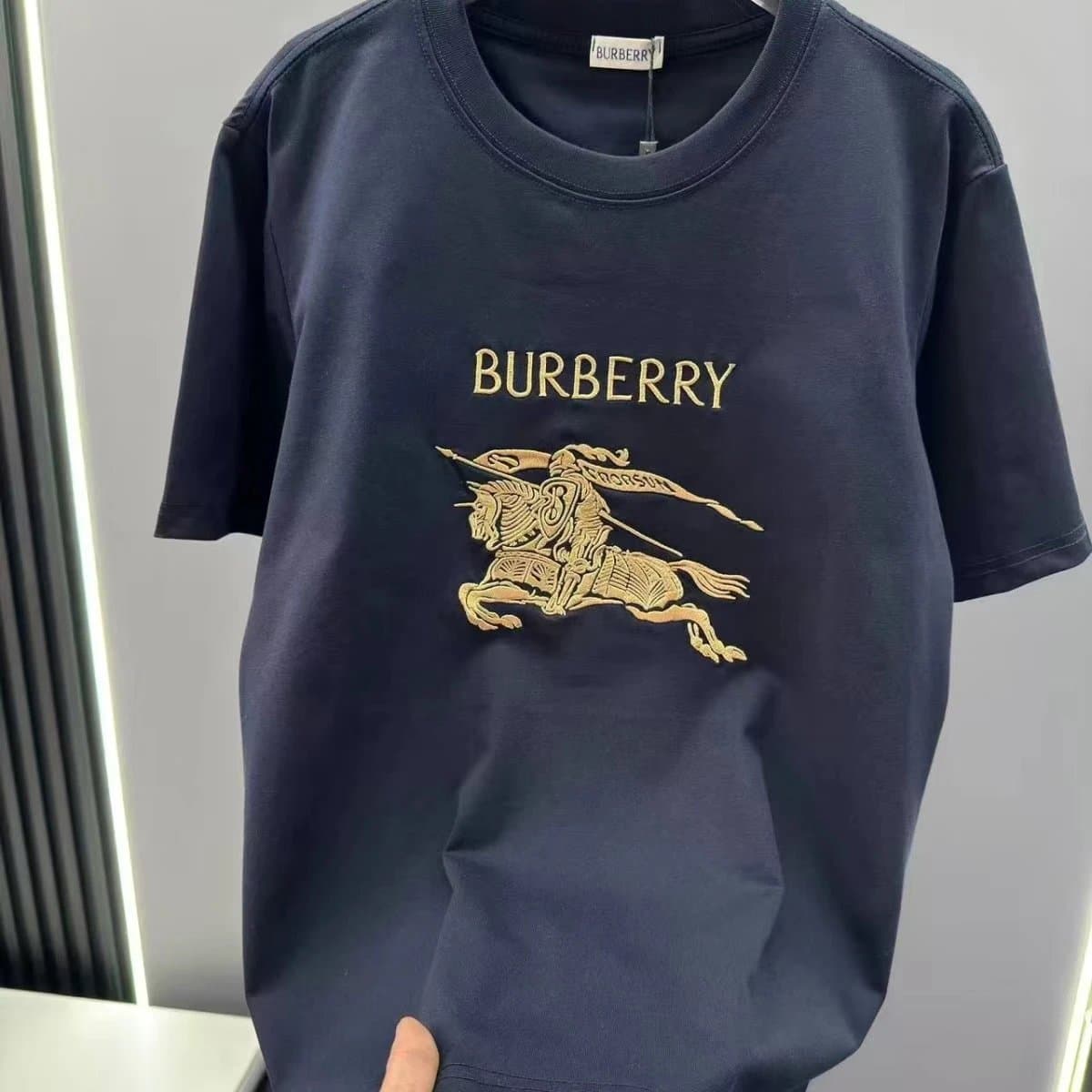 Burberry Zip-Up Hoodie Checkered Lining — Burberry 新款藏青色短袖