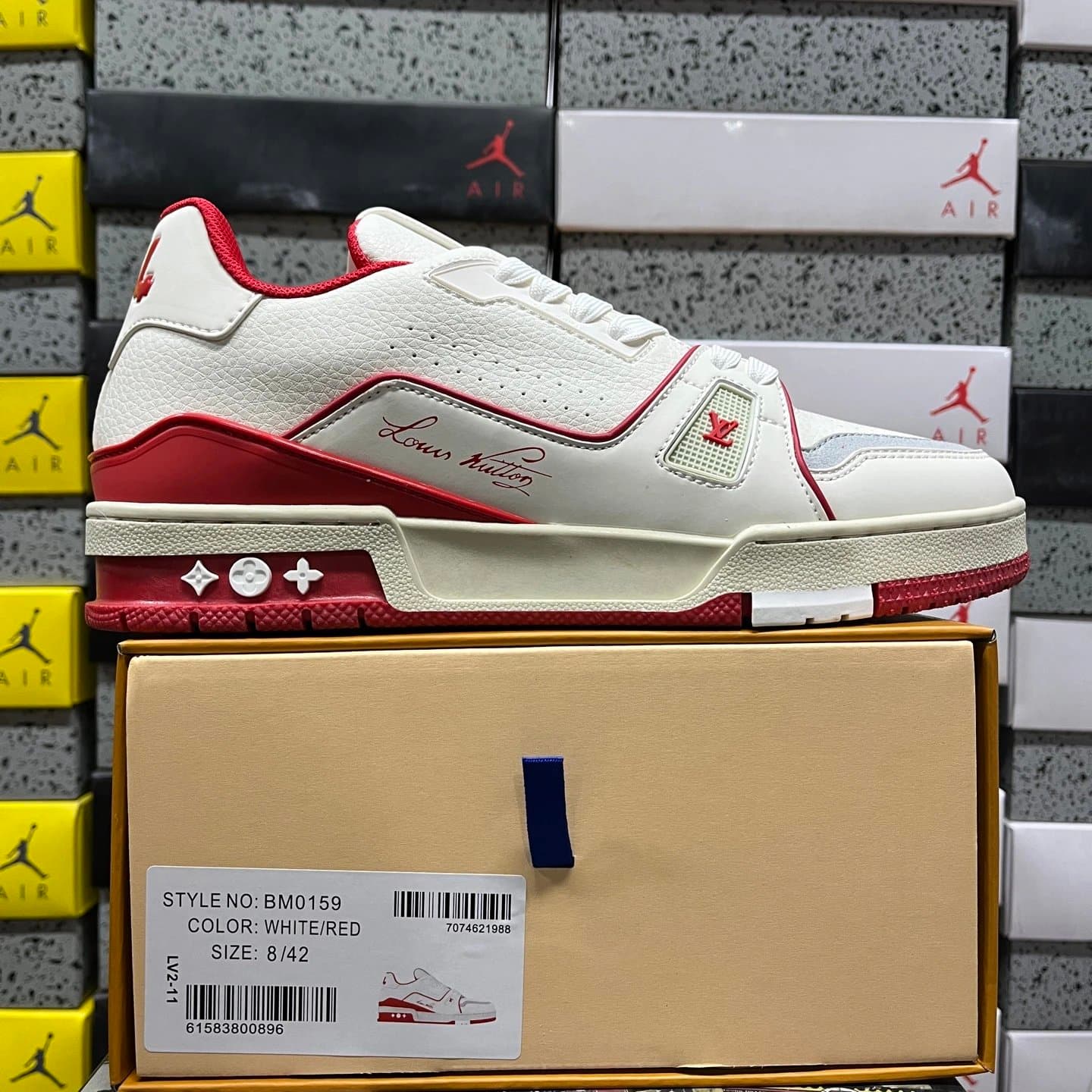 Louis Vuitton LV Trainer Monogram Embossed — WHITE/RED 白红