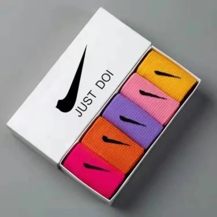 Nike Socks Just Do It Swoosh Pack