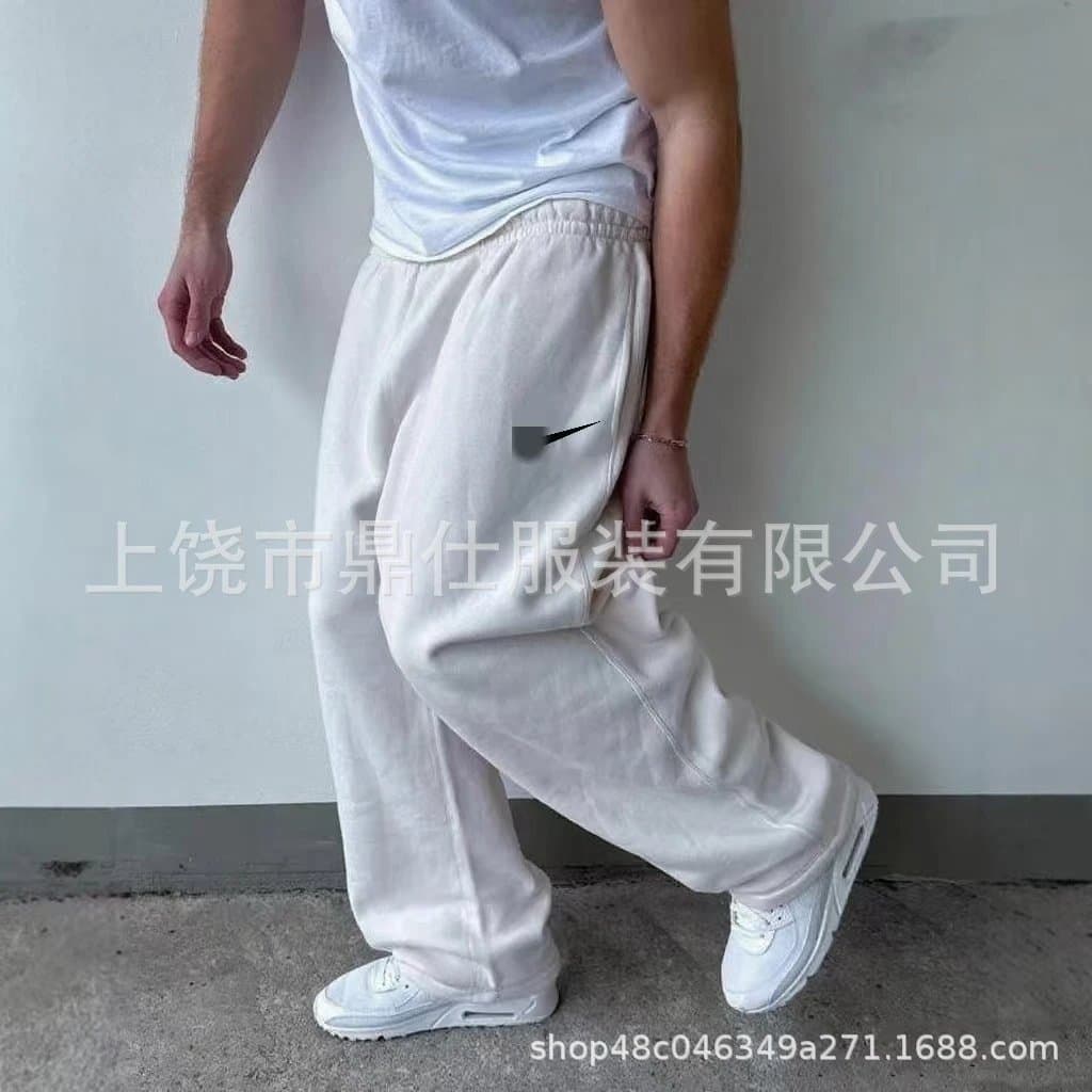 Nike Sweatpants Classic Fit