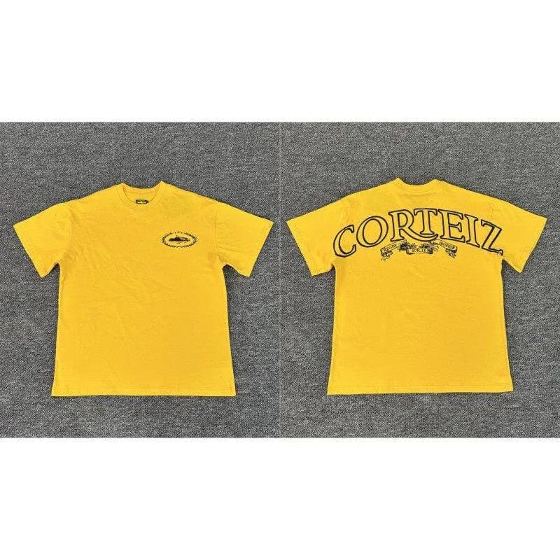 Corteiz Graphic Tee Crystal Script Logo — W765-黄色
