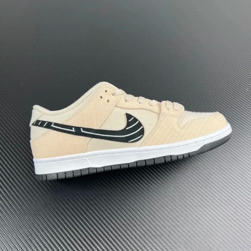 Nike Dunk Low Beige Black