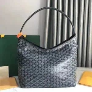 Goyard Saint Louis Hobo Goyardine Canvas