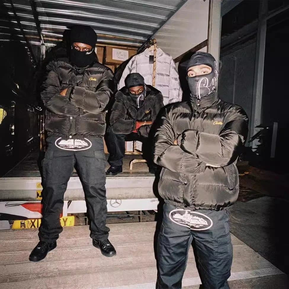 Puffer Jacket Corteiz Logo