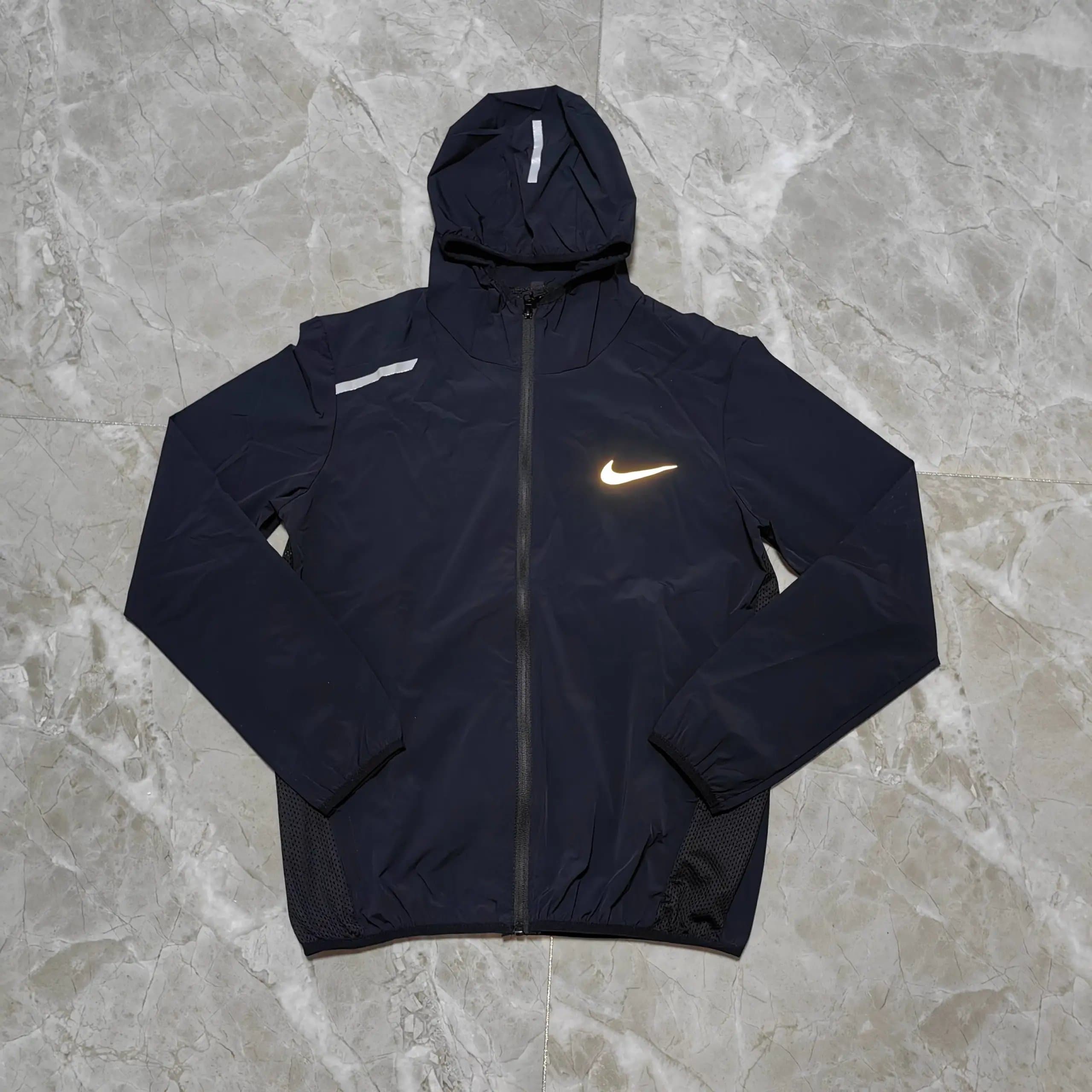 Nike Windrunner Jacket All White — 25