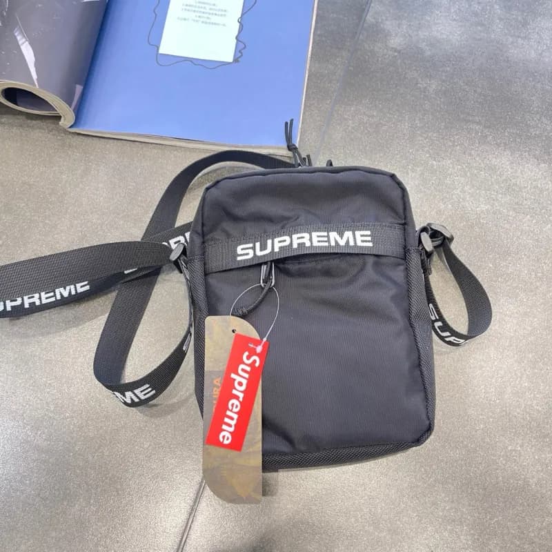 Fear of God Essentials Utility Belt Bag Embossed Logo — 10-20 (1)